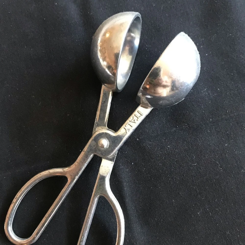 Williams-Sonoma Italian Aluminum Meatball Maker Scoop
